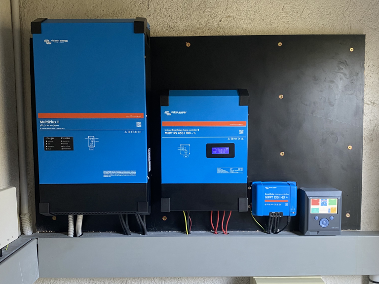 AISLADA de 10KW CON 16KWH DE ACUMULACIÓN