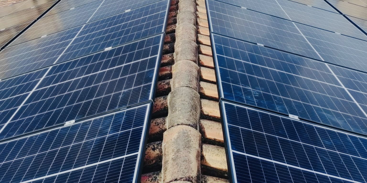 Autoconsumo de 20KW Autoconsumo de 20KW